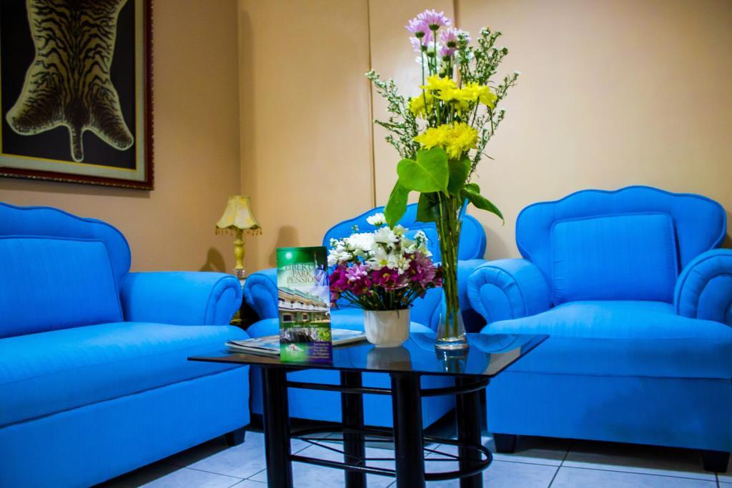 Liberty Park Pension Puerto Princesa Luaran gambar