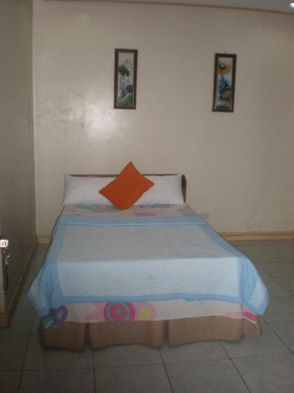 Liberty Park Pension Puerto Princesa Bilik gambar